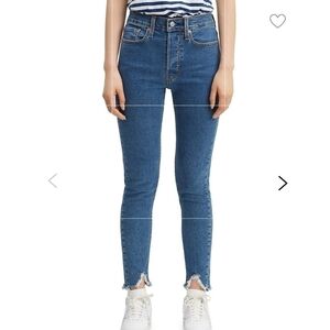 𝅺NWOT LEVI'S Wedgie Skinny Step Hem Raw Button Fly Denim Jeans